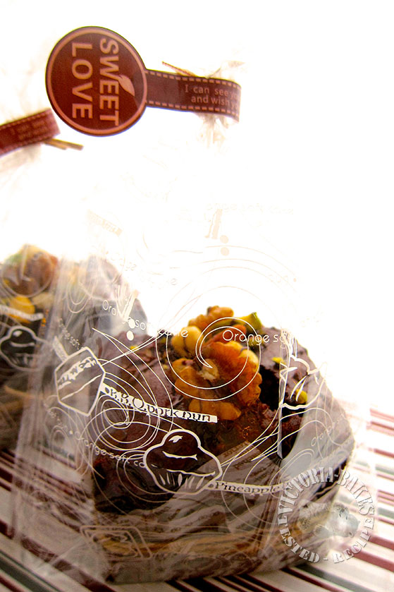gift wrapped pound cake