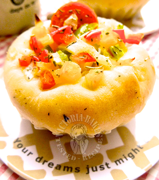 hot dog with mixed vegetable bun 热狗时蔬餐包 (ॢ˘⌣˘ ॢ⑅)